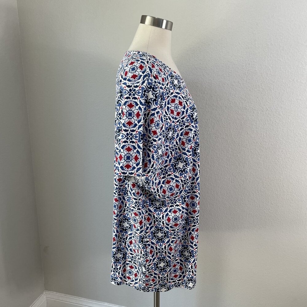 Croft & Barrow‎ Shirt Womens 3X Red Blue White Geometric Classic Tee Cotton Top - Picture 2 of 10